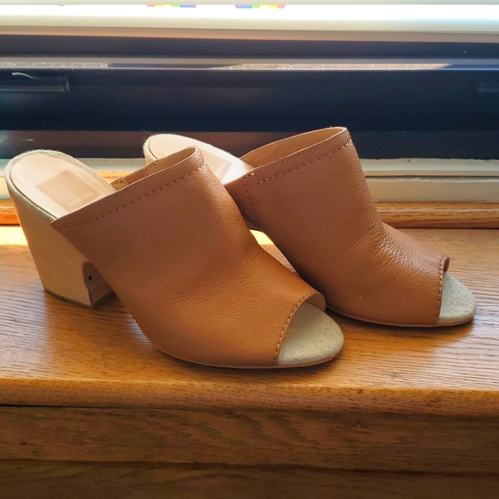 Dolce Vita Tan Open Toe Mules, Size 8
